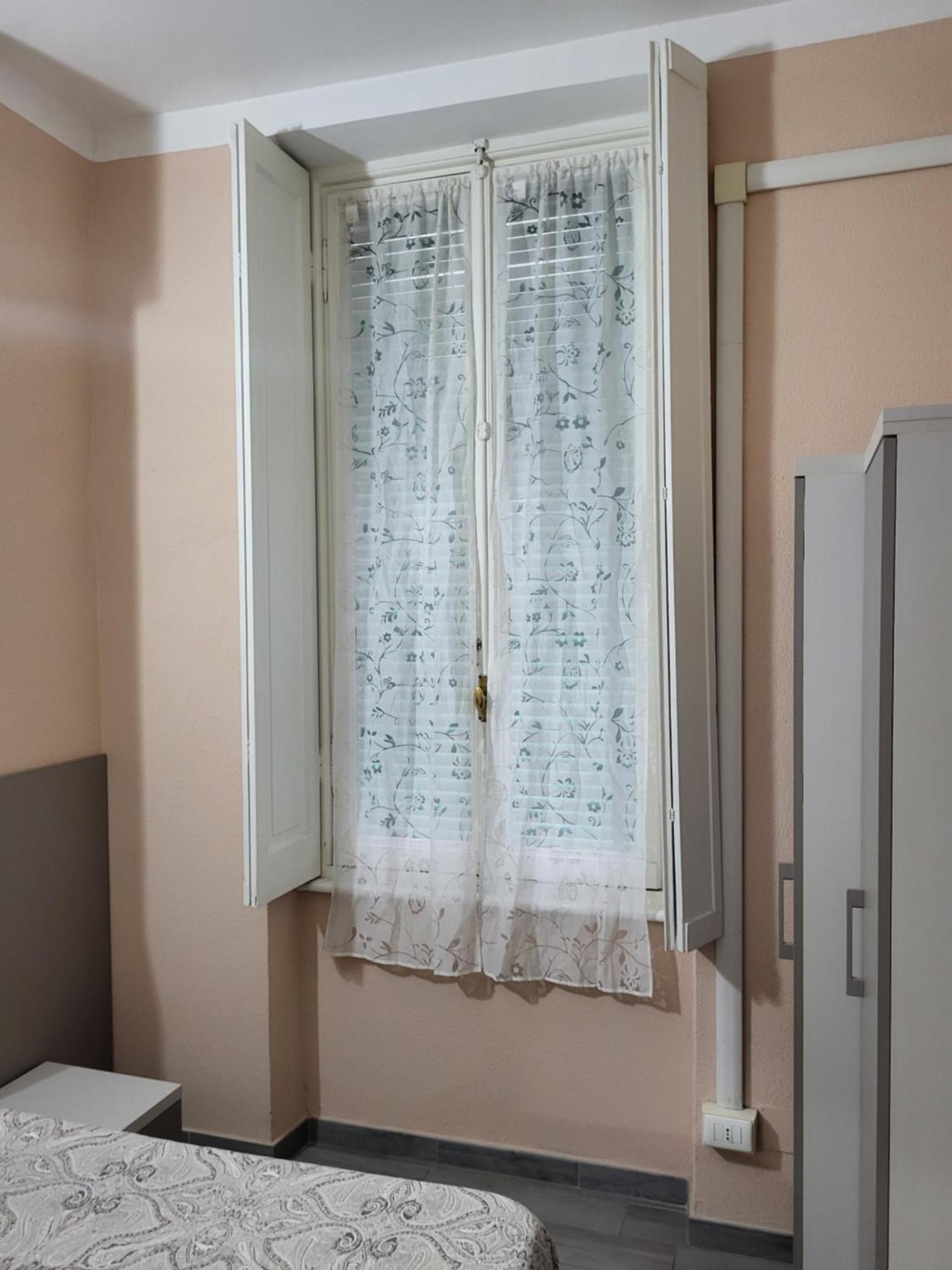 Hotel Barone Генуя Экстерьер фото